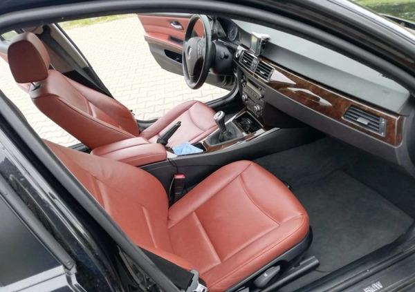 BMW Seria 3 cena 25700 przebieg: 225000, rok produkcji 2009 z Łódź małe 137